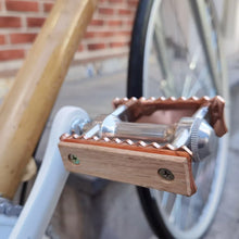 (New Arrival) Aluminum Alloy Bicycle Classical Retro Wooden Styles Non-slip Pedals Parts MTB Road Bike
